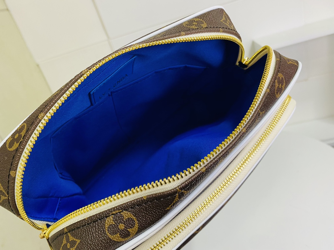 Luxe Touch Bags