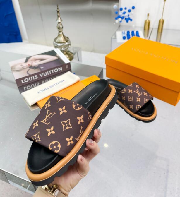 Luxe Touch Bags
- LTB Men Shoes - 1031