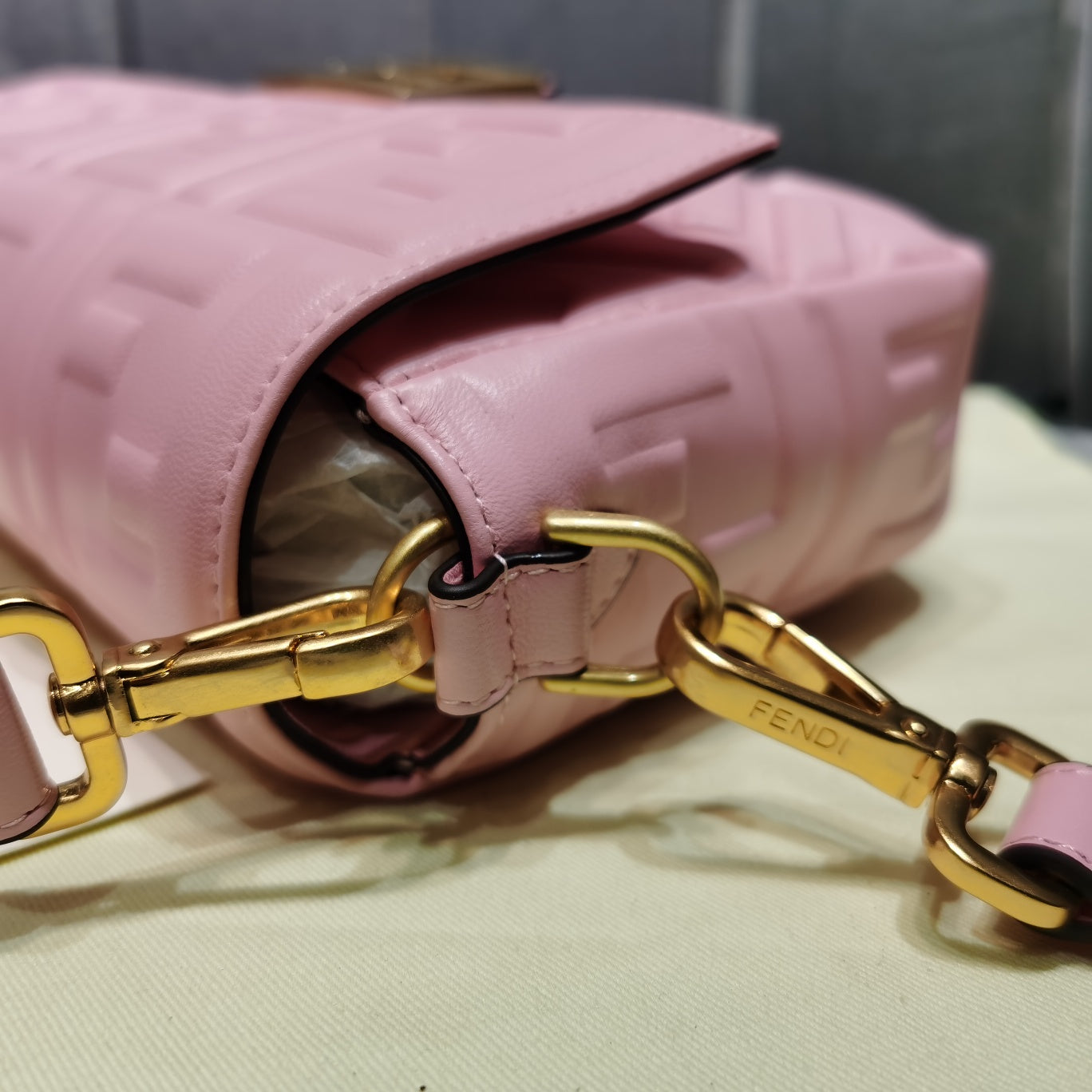 Luxe Touch - Bag - FED - 215