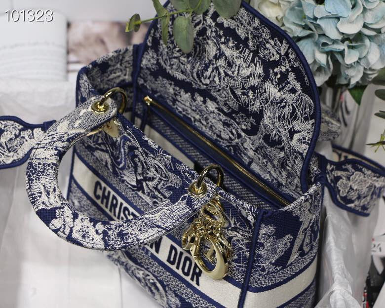 LTB - Luxe Touch Bags - 085