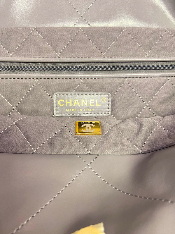 Luxe Touch Bags
- Bags - 2887