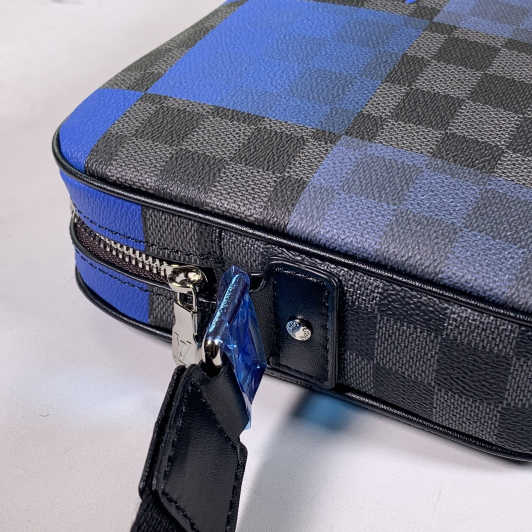 Luxe Touch Bags