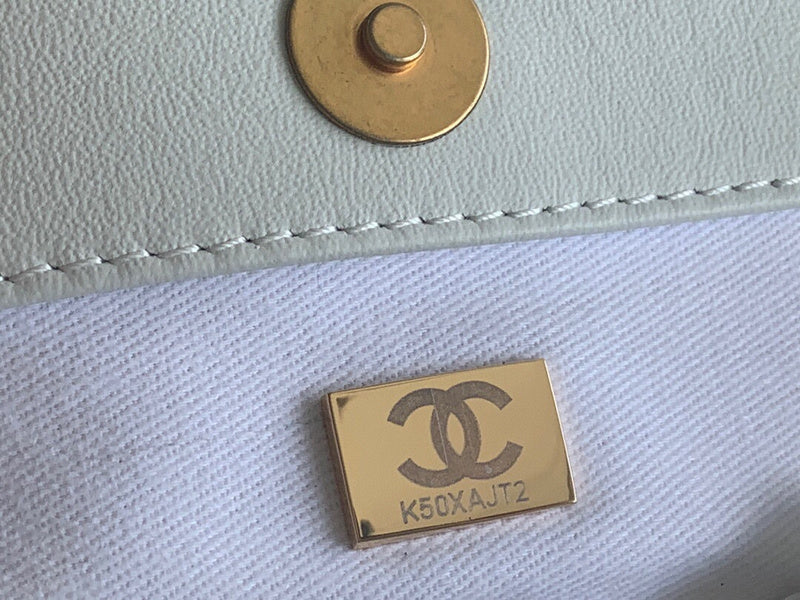 Luxe Touch Bags
- Bags - 2965