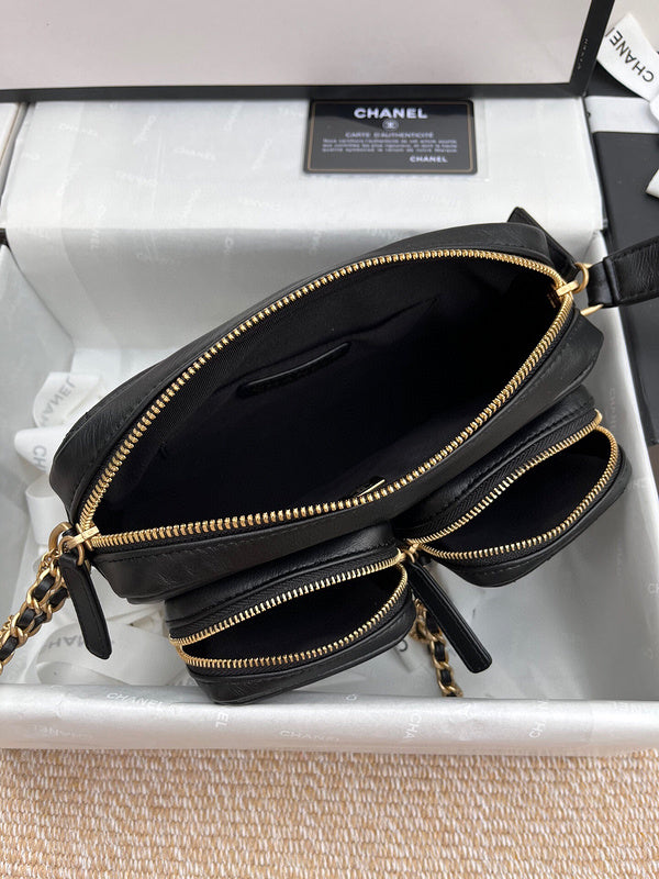 Luxe Touch Bags
- Bags - 3440