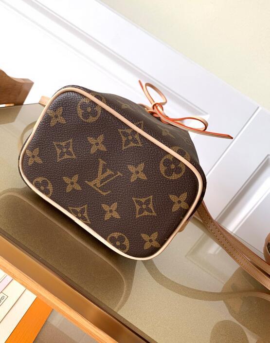 Luxe Touch Bags - 2525