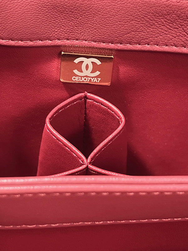 Luxe Touch Bags
- Bags - 3287