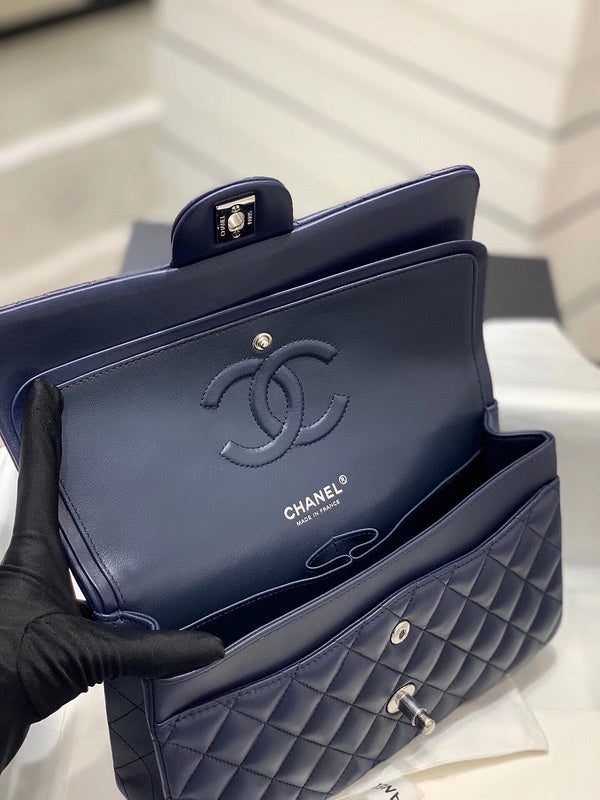 Luxe Touch Bags
- Bags - 2634