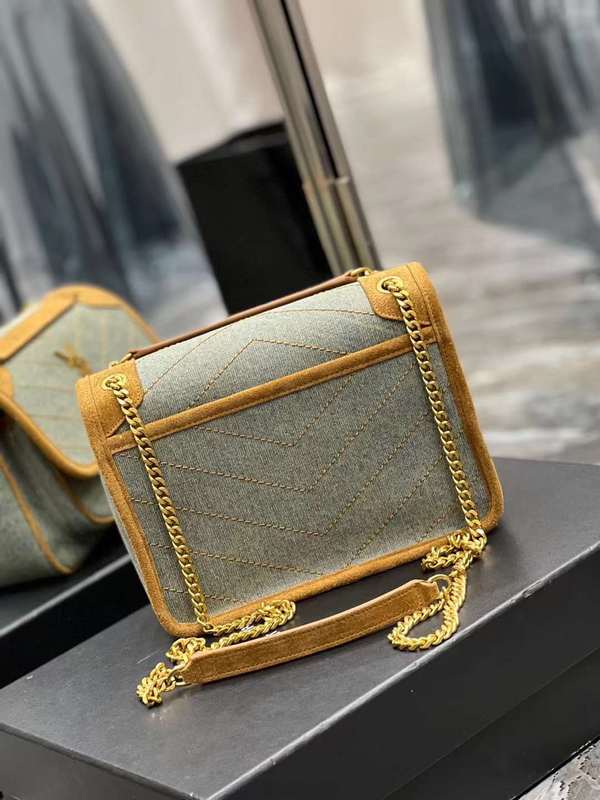 Luxe Touch - SLY Bags 591