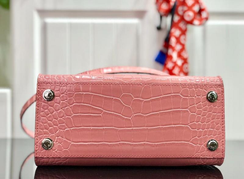 Luxe Touch Bags
- LTB Bags - 2686