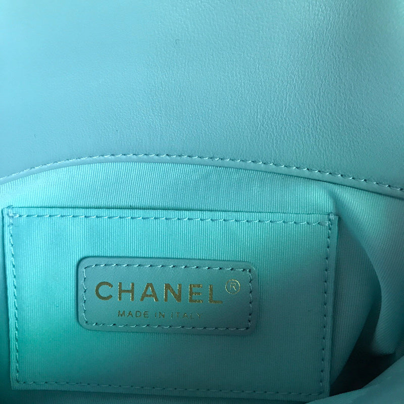 Luxe Touch Bags
- Bags - 3262