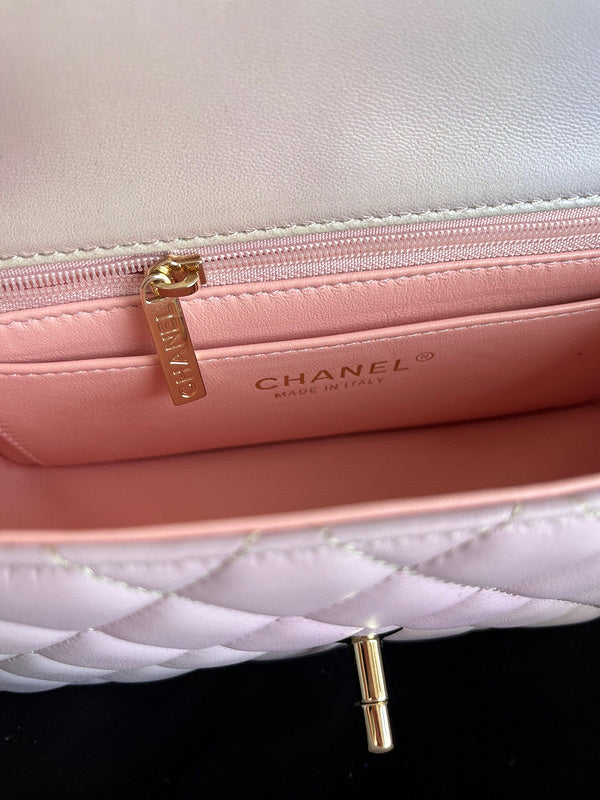 Luxe Touch Bags
- Bags - 3137
