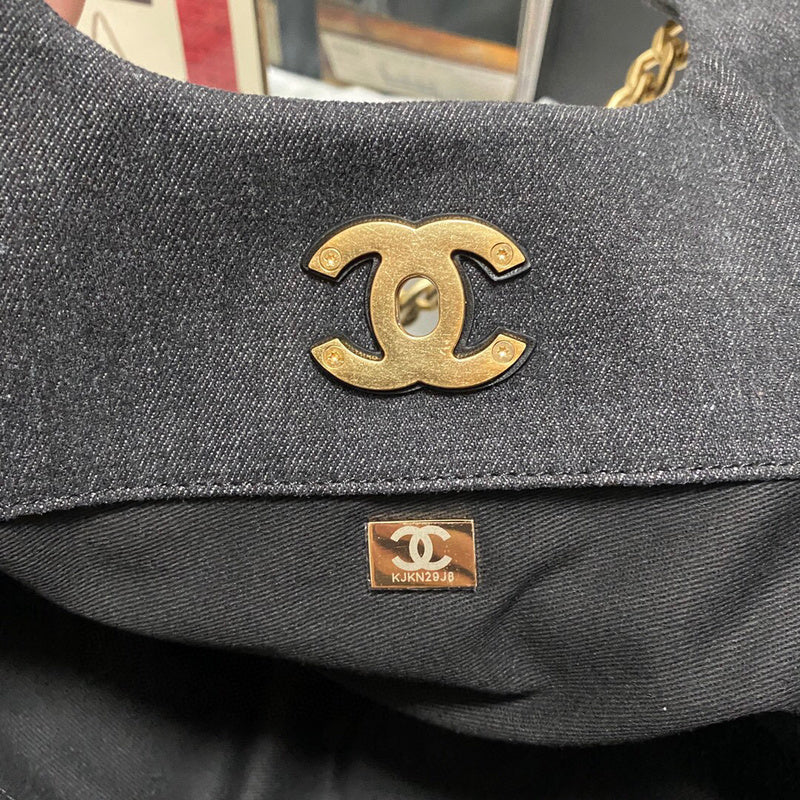 Luxe Touch Bags
- Bags - 3293