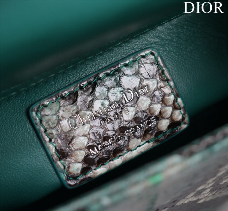 LTB - Luxe Touch Bags - 1685