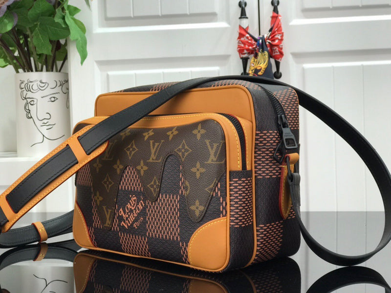 Fashion Luxe Touch bags - 2909