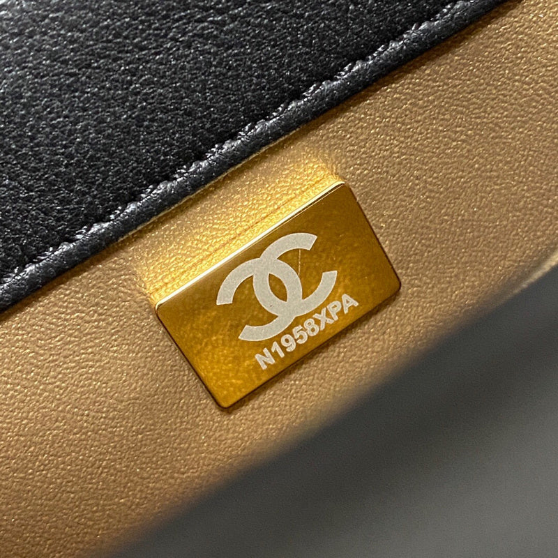 Luxe Touch Bags
- Bags - 3347