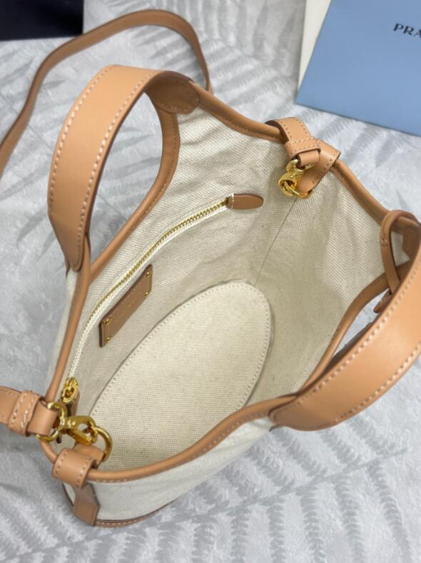Luxe Touch Bags
- PD Bags - 052