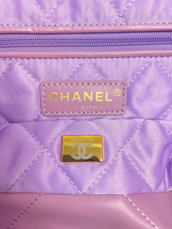 Luxe Touch Bags
- Bags - 2916
