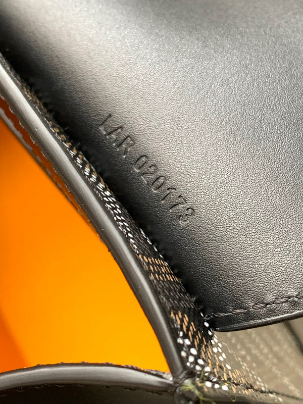 Luxe Touch Bags - GOD Bags - 057