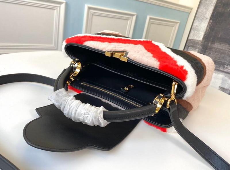 Luxe Touch Bags - 2590