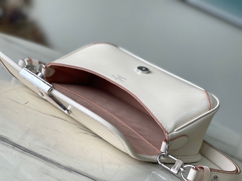 Fashion Luxe Touch bags - 3965