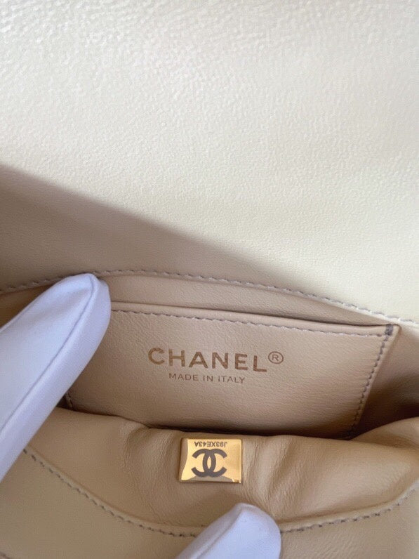Luxe Touch Bags
- Bags - 3231