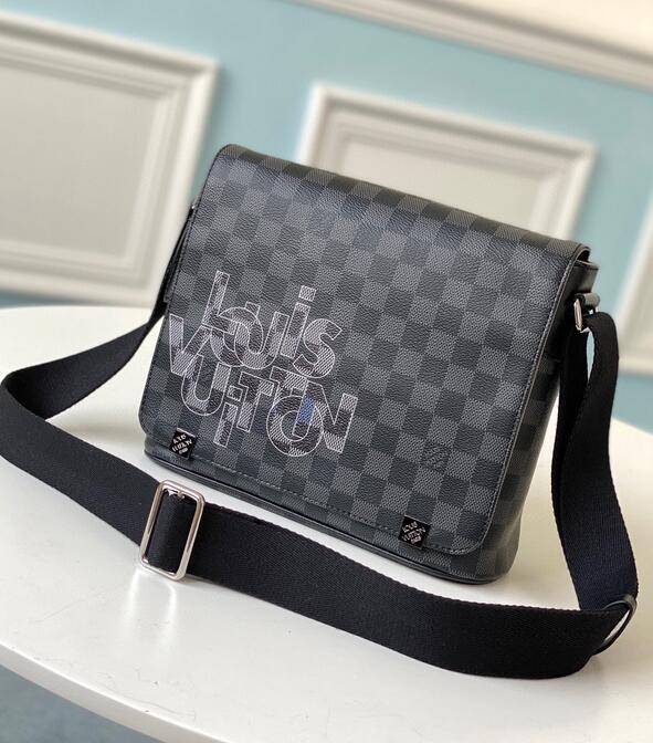 Luxe Touch Bags
- LTB Bags - 2753