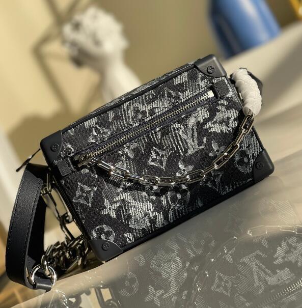 Luxe Touch Bags
- LTB Bags - 2549