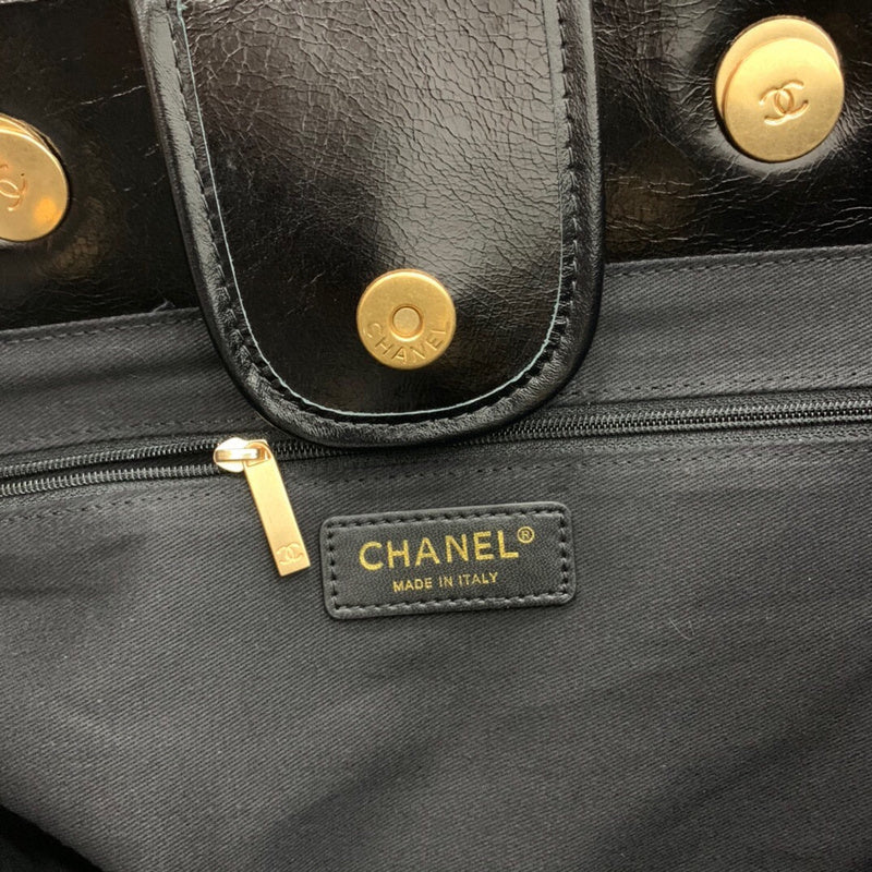 Luxe Touch Bags
- Bags - 2768