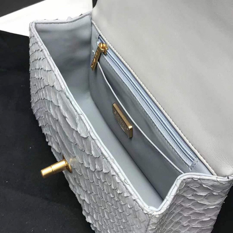 Luxe Touch Bags
- Bags - 2944