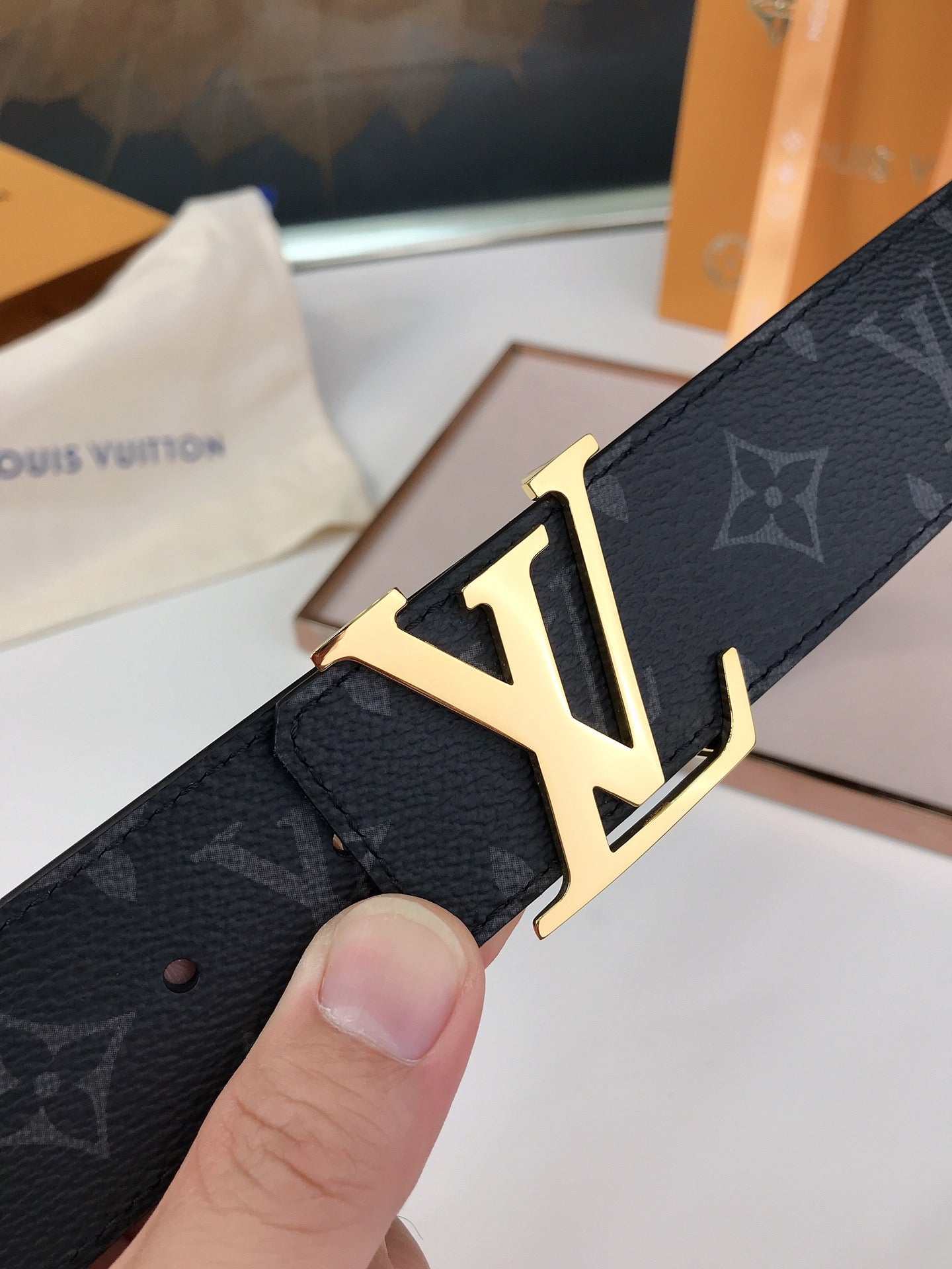 LTB -Luxury LUV BELTS 001
