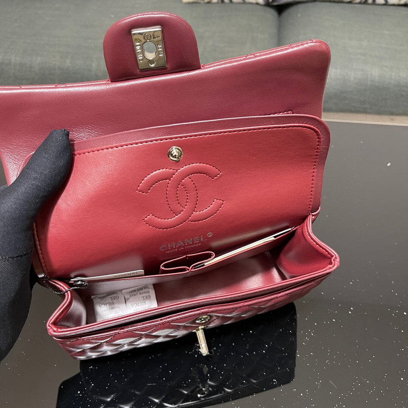 Luxe Touch Bags
- Bags - 3242