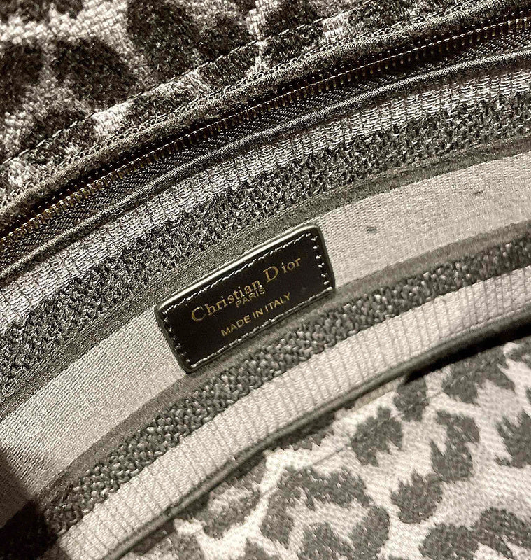 LTB - Luxe Touch Bags - 2595