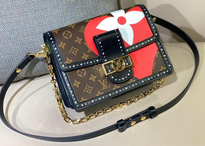 Luxe Touch Bags
- LTB Bags - 2659