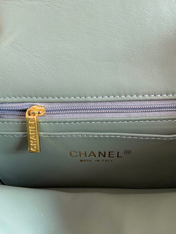 Luxe Touch Bags
- Bags - 3542