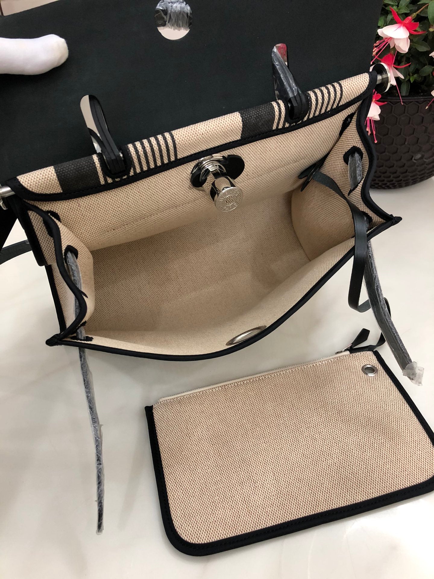 Luxe Touch- Fashion New Arrival Bag - HMS - 116