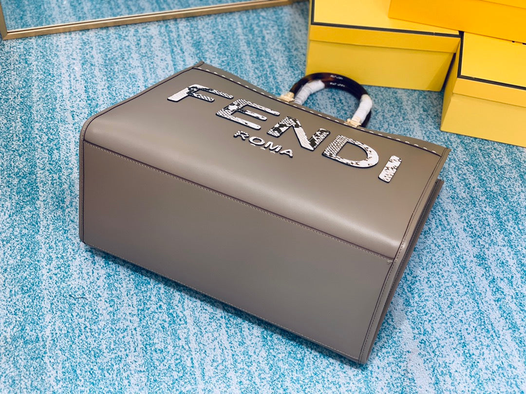 Luxe Touch - Bag - FED - 356