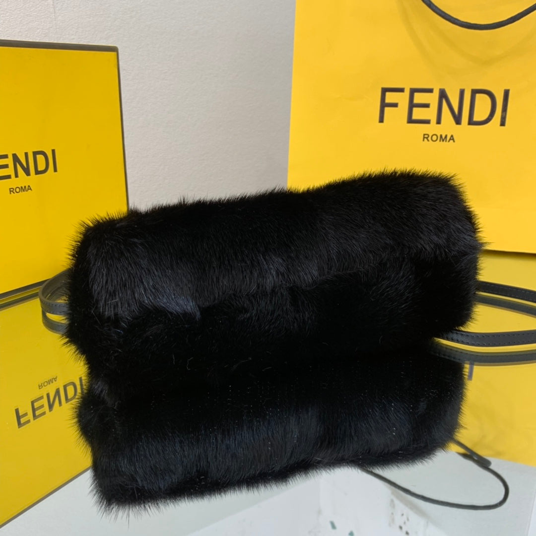 Luxe Touch - Bag - FED - 329