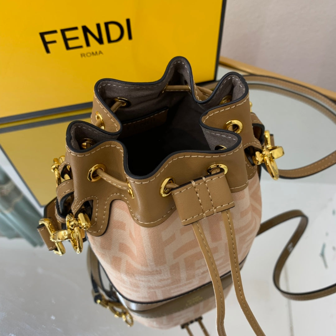 Luxe Touch - Bag - FED - 297