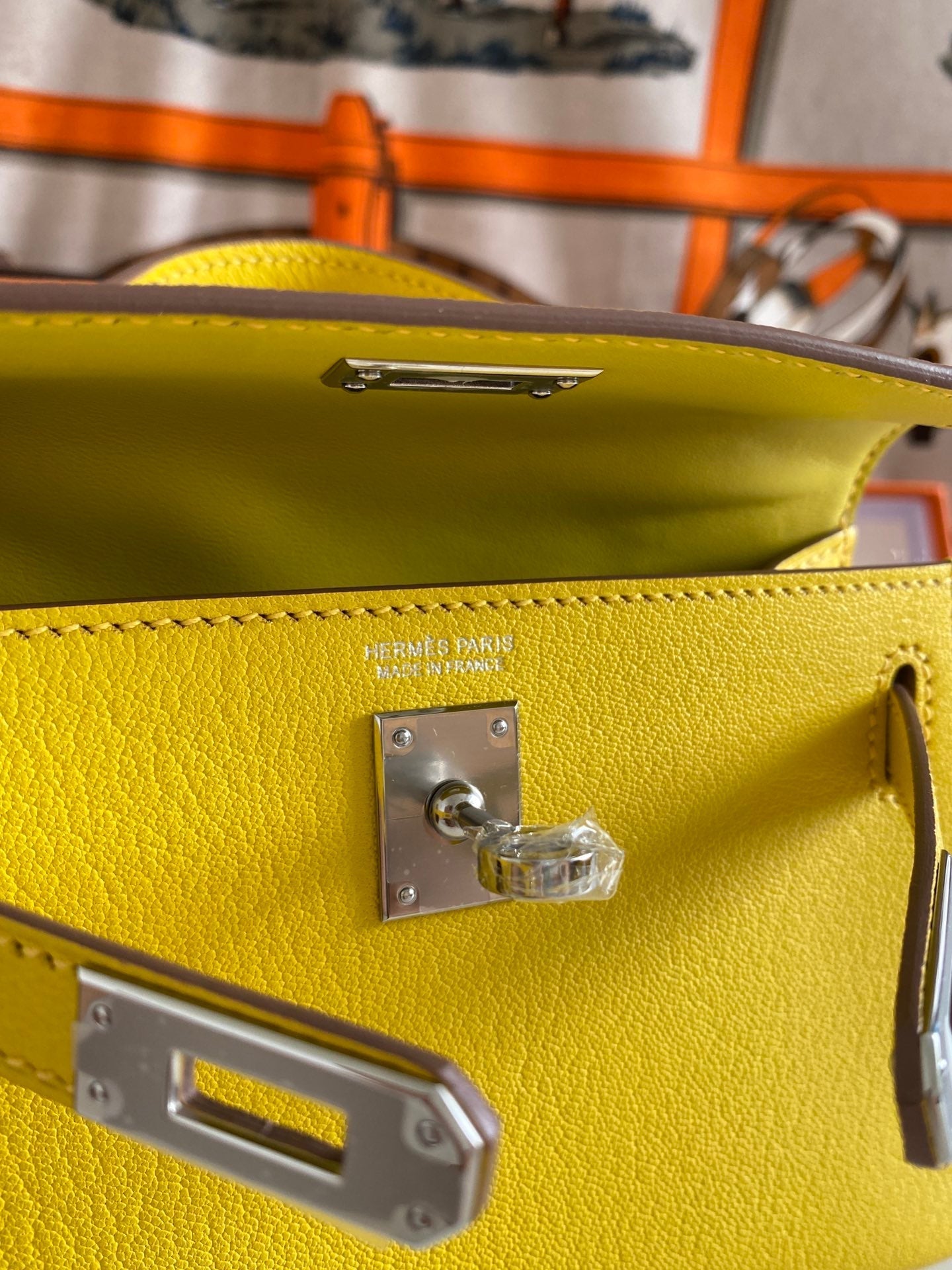 Luxe Touch- Fashion New Arrival Bag - HMS - 045