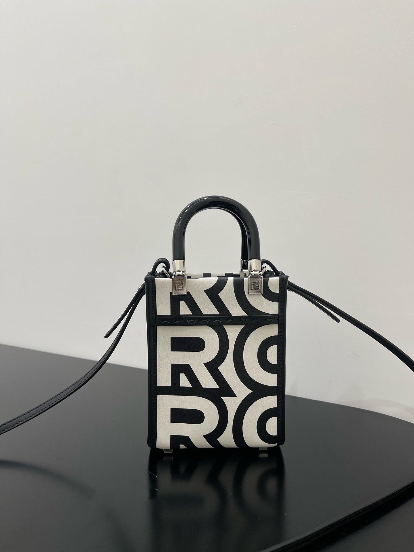 Luxe Touch - Bag - FED - 081