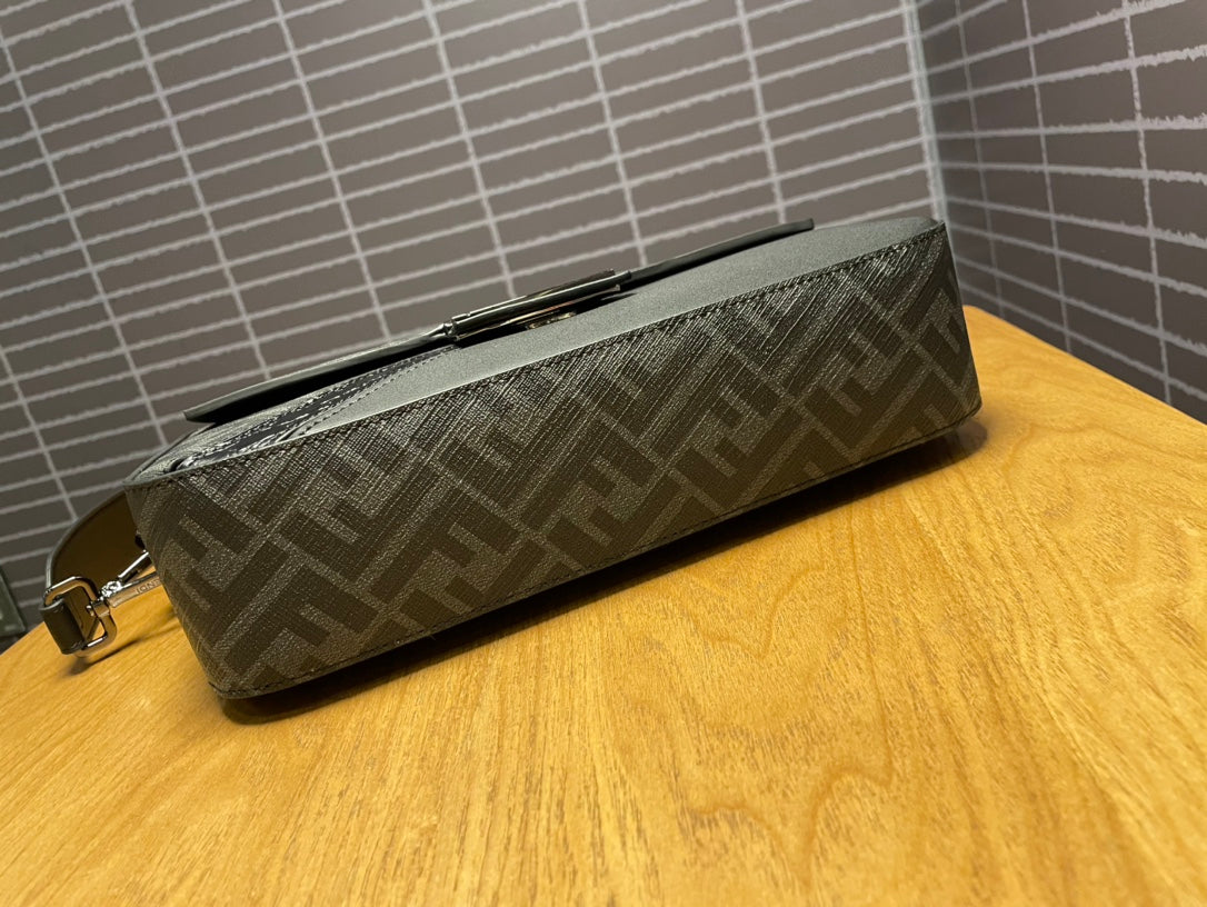 Luxe Touch - Bag - FED - 077