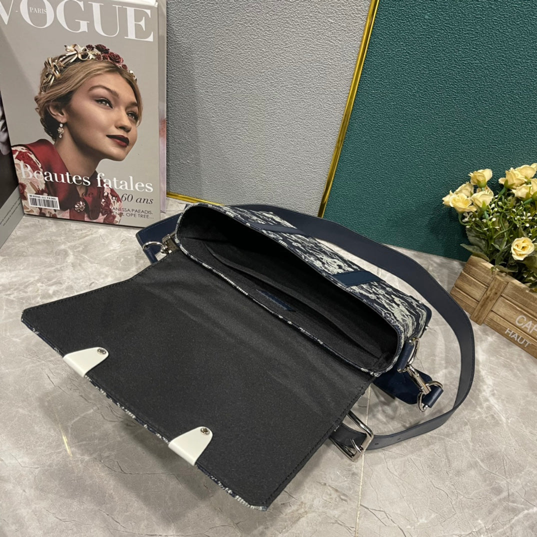 Luxe Touch Bags