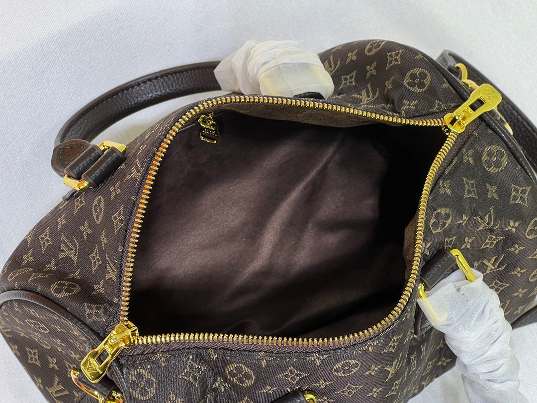 Luxe Touch Bags