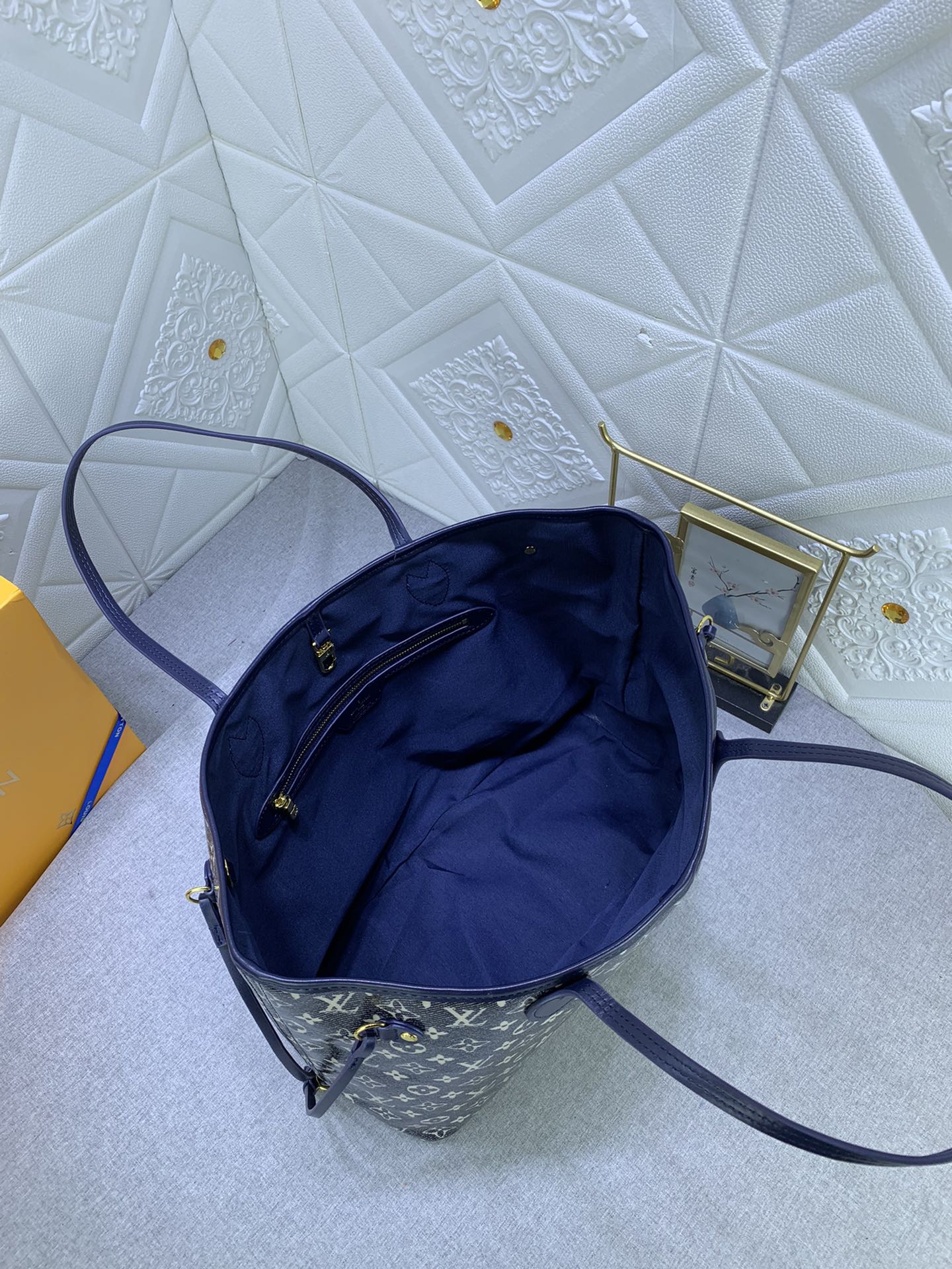 Luxe Touch Bags