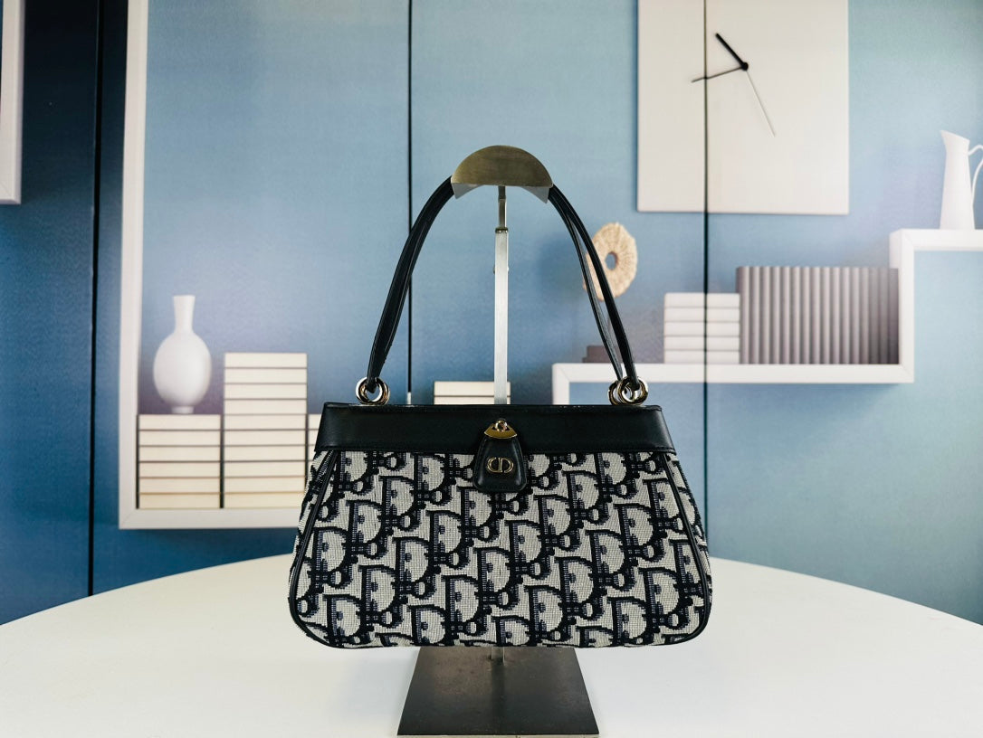 Luxe Touch Bags