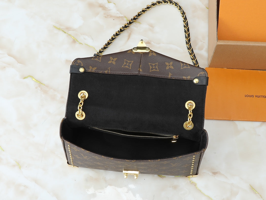 Luxe Touch Bags