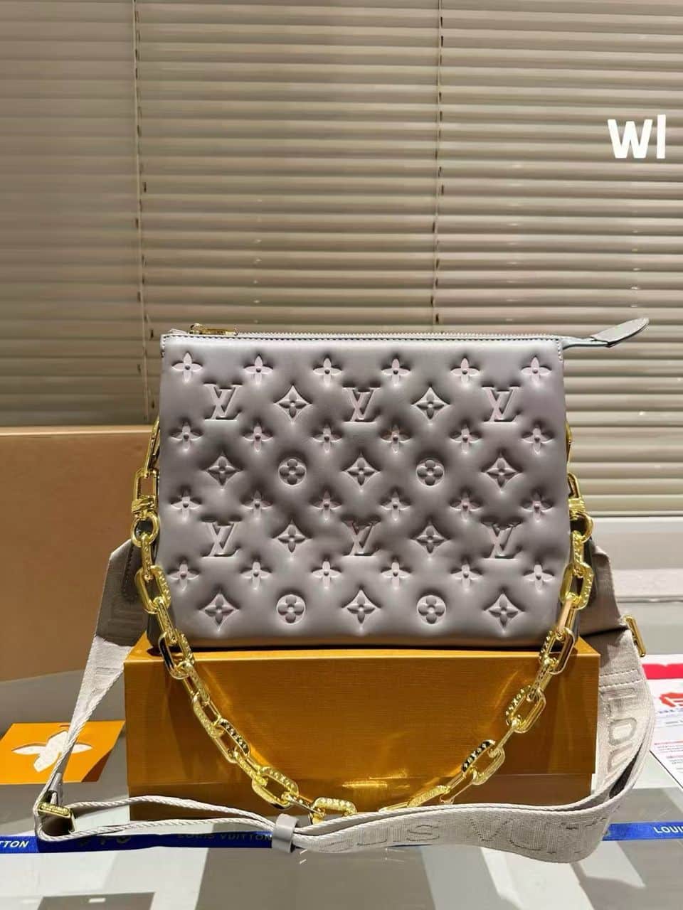 LV COUSSIN PM GREY 26CM M20842