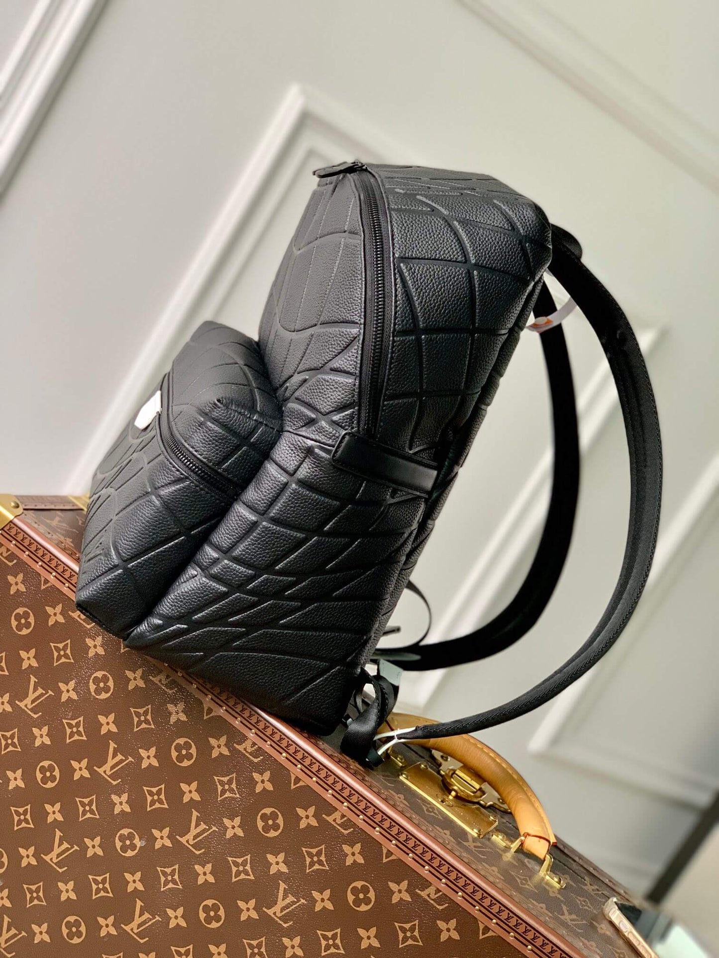M21391 DISCOVERY BACKPACK PM Monogram Eclipse 40cm black