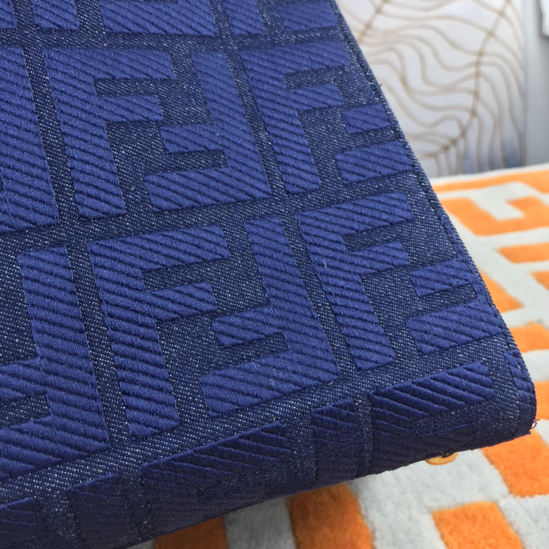 Luxe Touch Bags