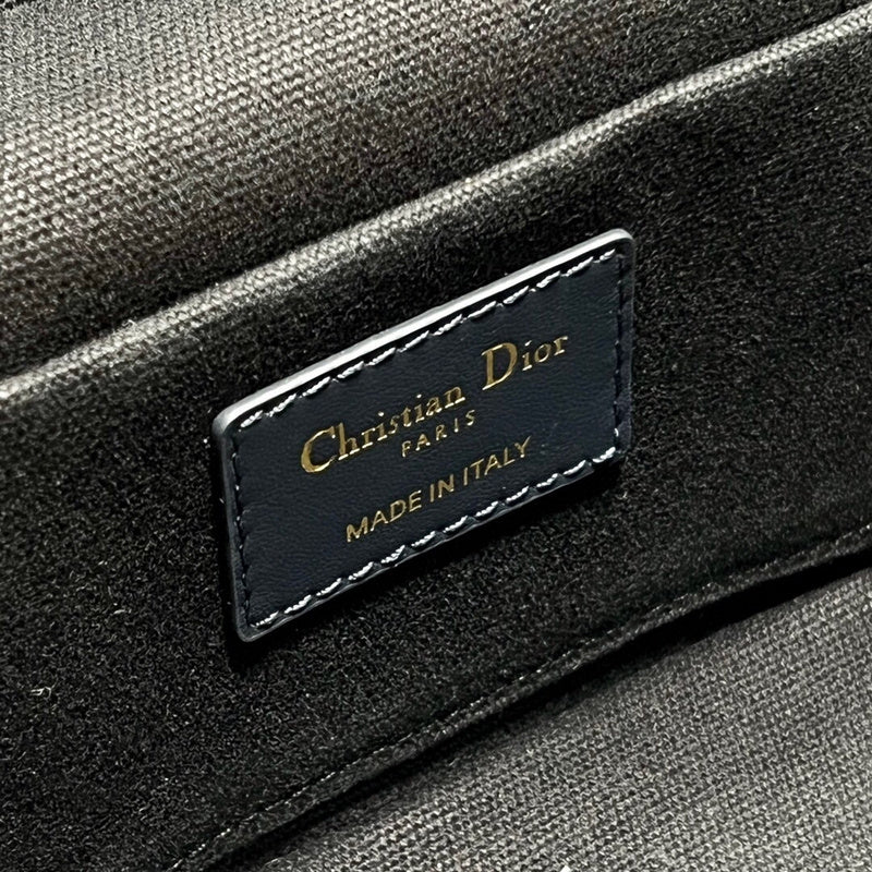 LTB - Luxe Touch Bags - 124